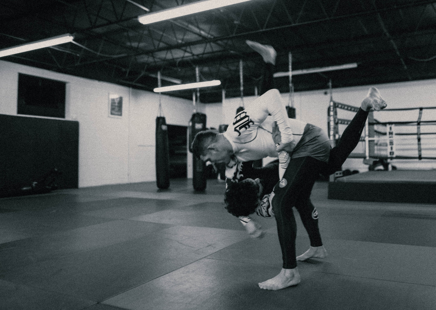 WORST RASHGUARD (WHITE)