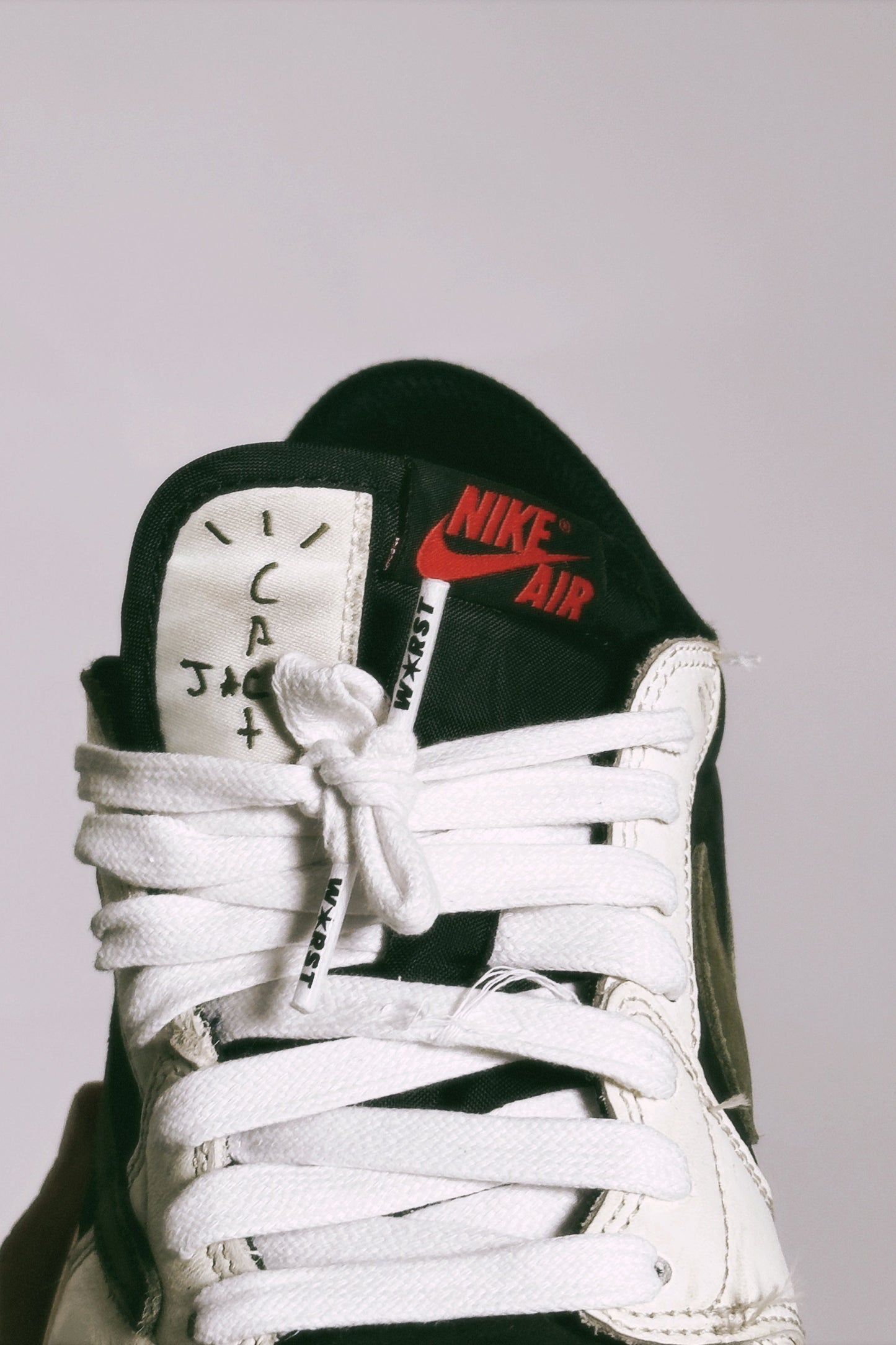 LACES